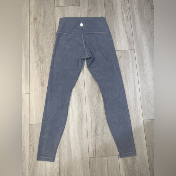 Lululemon leggings, size 6 - Picture 1 of 2